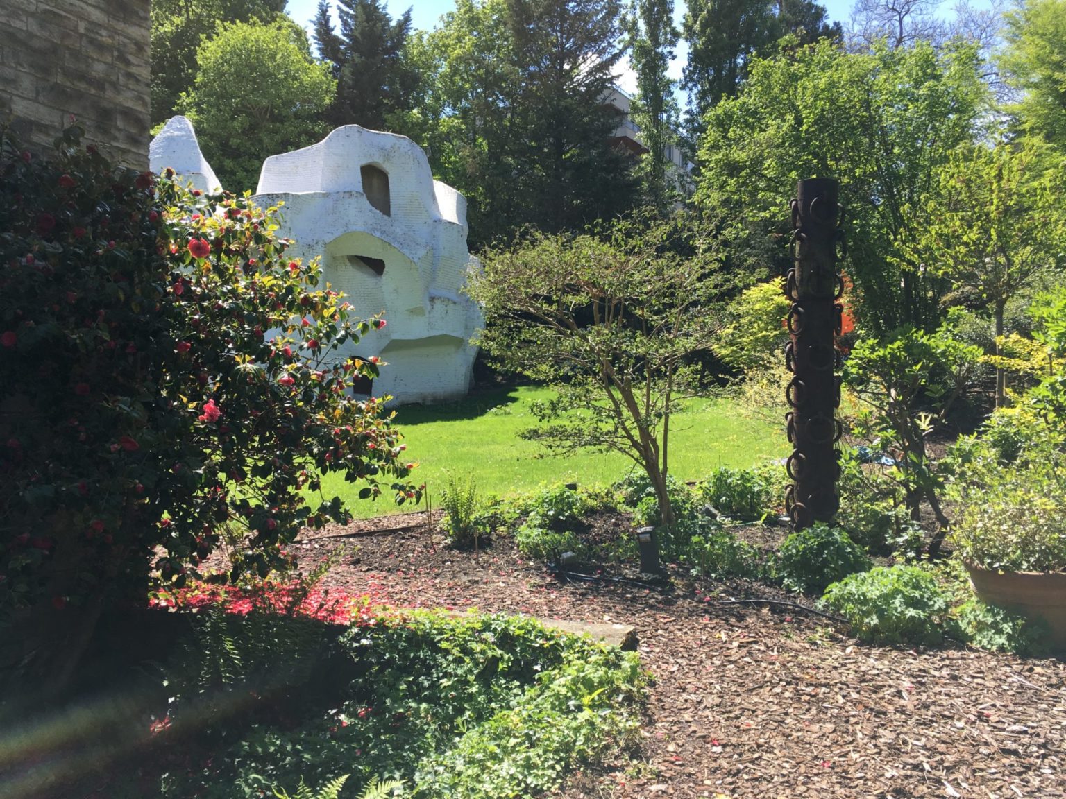 Meudon-maison-bloc-jardin-juliette-blondelle